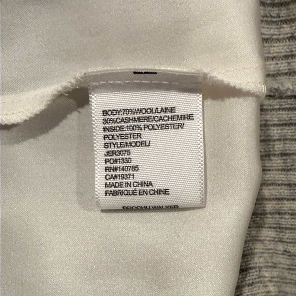 Brochu Walker Light Gray V-Neck Sweater - Picture 11 of 13